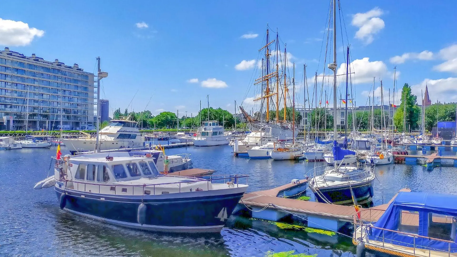 2 Bedroom Gorgeous Apartment In Oostende Belgien