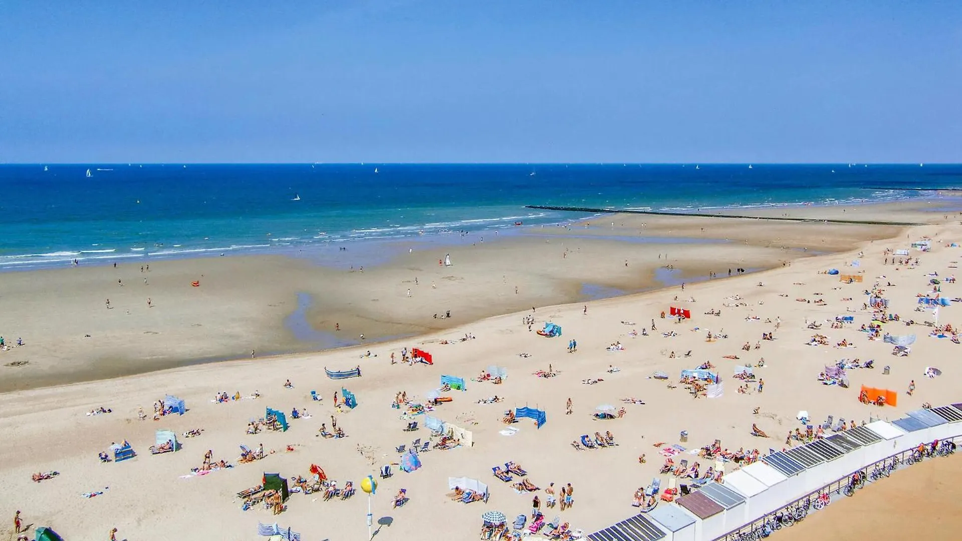 2 Bedroom Gorgeous Apartment In Oostende Ostende